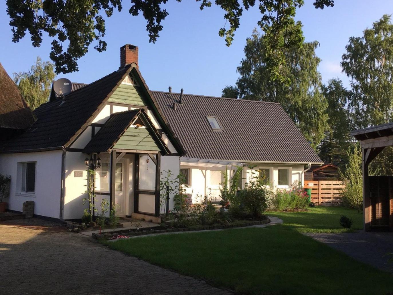 Seezeit, Ferienhaus Bis Zu 6 Personen, 500 Meter Zum Wasser, Mit Garten Hude  Exterior photo
