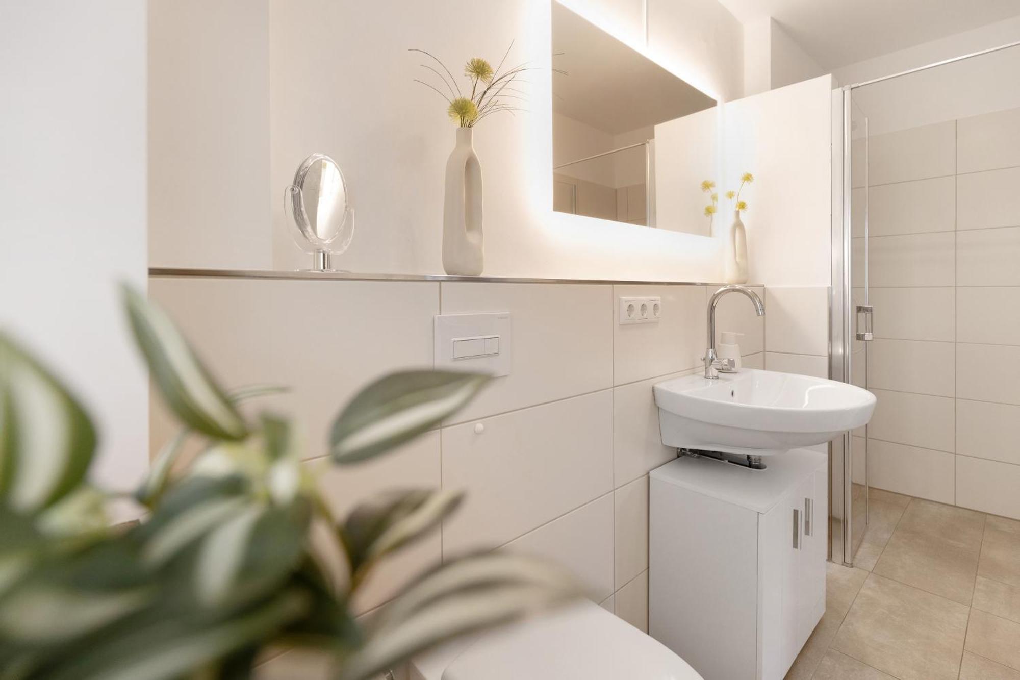 Seezeit, Ferienhaus Bis Zu 6 Personen, 500 Meter Zum Wasser, Mit Garten Hude  Exterior photo